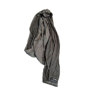 MOBY ring sling NWOT